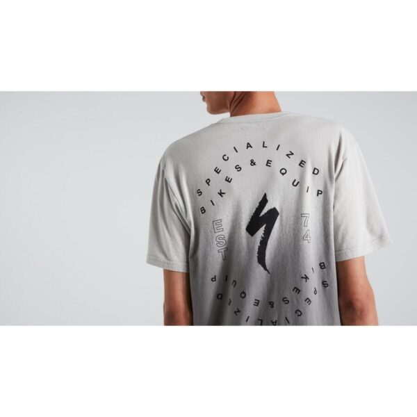 grind tee ss dovgray spray L