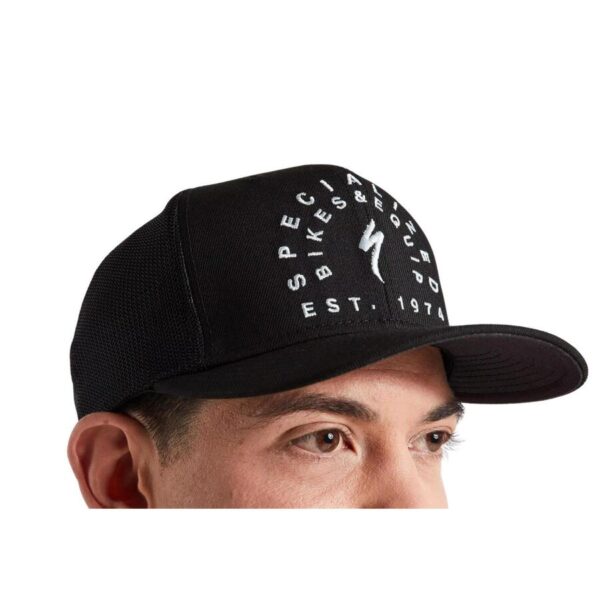 New era Stoke Trucker Hat Blk