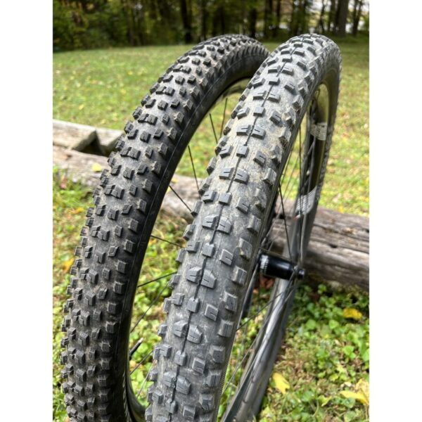 Ground control 2BR T5 Tire 29x2.2 - Image 3